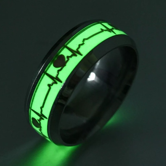 Glow in The Dark silver Heartbeat Ring - Picture 2 of 3
